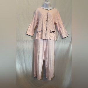 Liz Claiborne pink stripes Pajamas set VTG  never worn bottoms size S Top size L